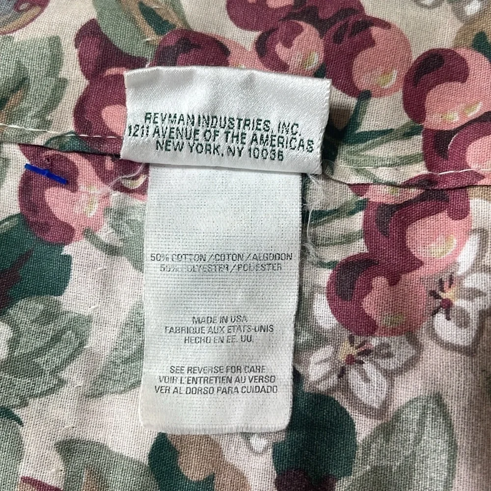 Laura Ashley -Reuben’s Fruit Berry Patten - 1 Valance - Lined - Size 84”X17.5”